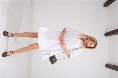 Beyaz Oversize Gömlek Elbise