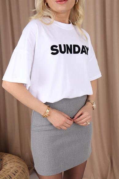 Beyaz Sunday Baskılı Basic Tshirt