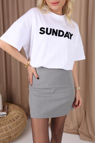 Beyaz Sunday Baskılı Basic Tshirt