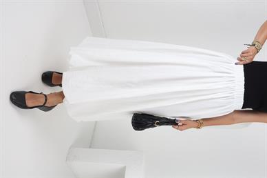 Beyaz Uzun Astarlı Balon Etek