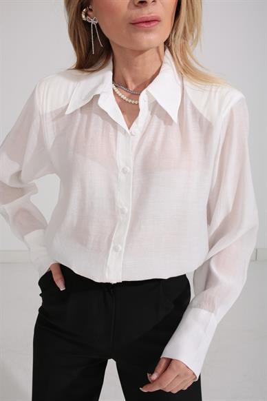 Beyaz Vatkalı Gömlek