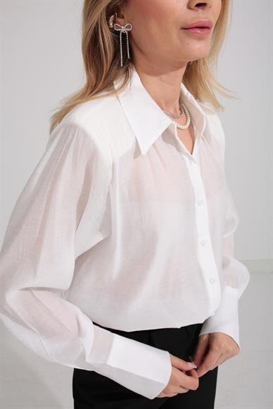 Beyaz Vatkalı Gömlek