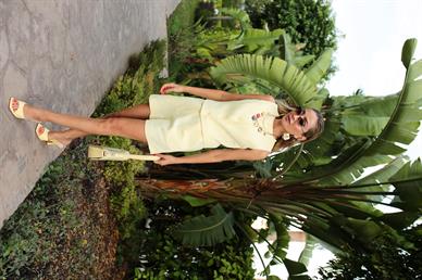 Bisiklet Yaka Sarı Yelek Şort Takım