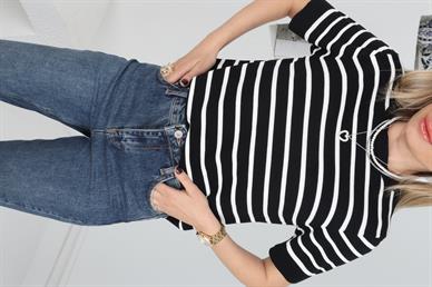 Bisiklet Yaka Siyah Ekru Çizgili Mevsimlik Triko