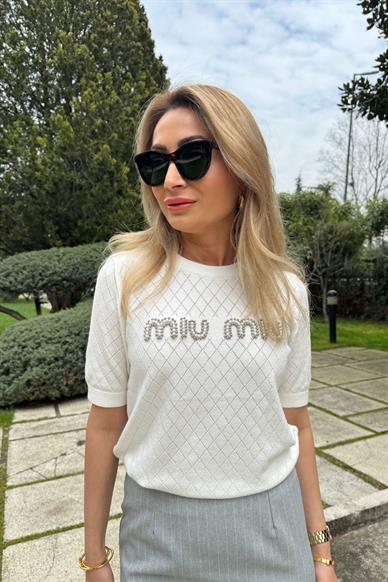 Boncuk İşli Yarım Kollu Mevsimlik Triko