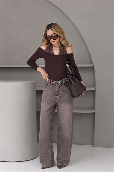 Boyundan Bağlı Dantelli Bluz