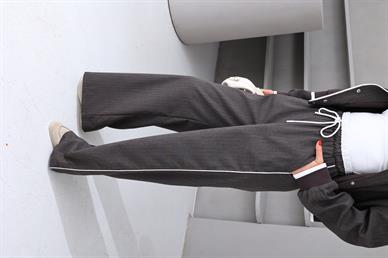 Çift Kemer Şeritli Kahve Çizgili Pantolon