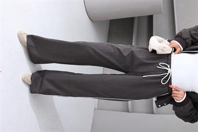 Çift Kemer Şeritli Kahve Çizgili Pantolon