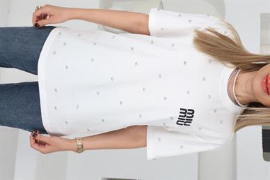 Dağınık Taşlı Nakışlı Ekru Tshirt