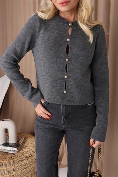 Damla Dekolteli Düğmeli Füme Kazak