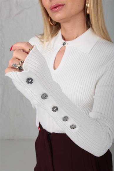 Damla Yaka Kol Düğmeli Beyaz Fitilli Kazak