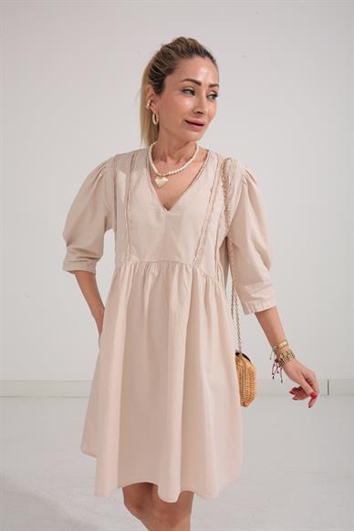 Dantel Detay V Yaka Taş Katlı Elbise