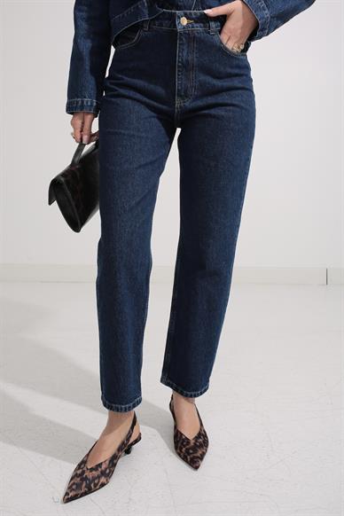 Deri Detay Crop Ceketli Jean Takım