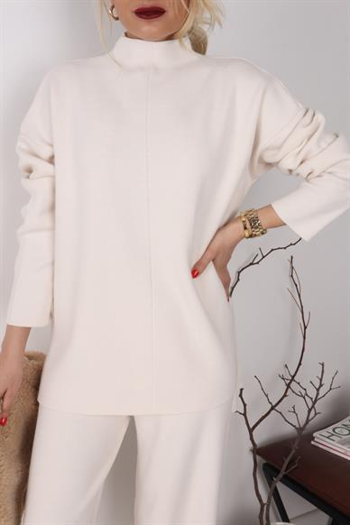 Dik Yaka Çelik Örgü Ekru Triko Takım