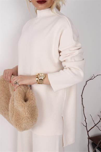 Dik Yaka Çelik Örgü Ekru Triko Takım