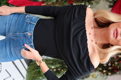 Drapeli Siyah Madonna Yaka Bluz