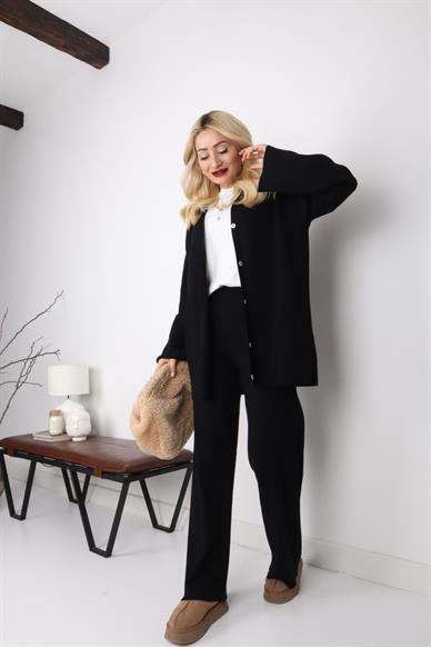 Düğme Detay Fitilli Siyah Triko Takım