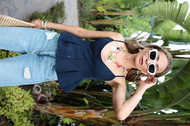 Düğmeli Lacivert Pileli Bluz