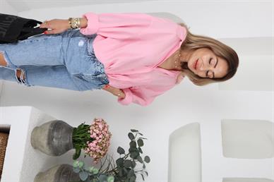 Düşük Omuzlu Oversize Pembe Gömlek