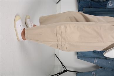 Düz Pile Şalvar Kesim Bej Pantolon