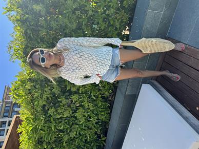 Ekru Oya Desenli Triko Kazak