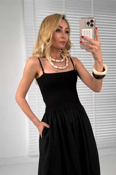 Fitilli Benye Detay Askılı Siyah Elbise