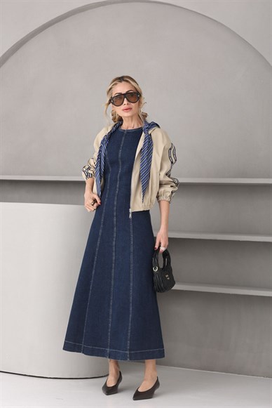 Fular Detay Kapişonlu Kısa Trenç