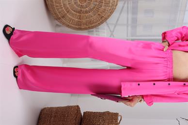 Fuşya Apolet Detay Saten Takım