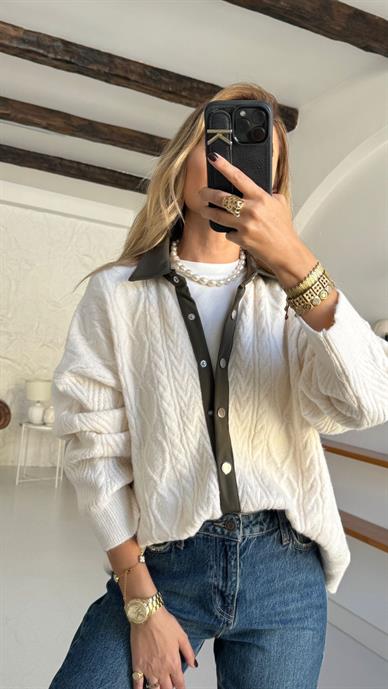 Garnili Çıtçıt Detay Ekru Hırka