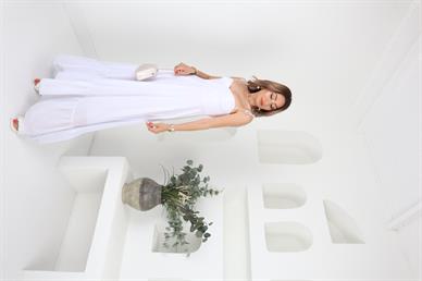 Göğüs Kuplu Beyaz Uzun Elbise