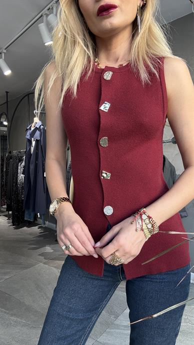 Gold Düğmeli Kolsuz Bordo Triko Yelek