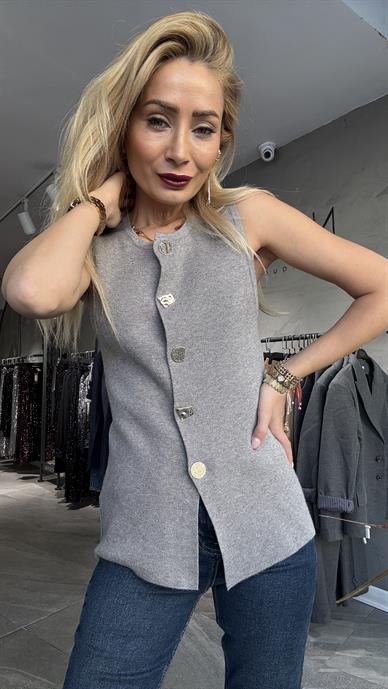 Gold Düğmeli Kolsuz Gri Triko Yelek