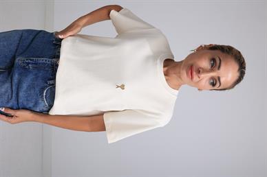 Gold Metal Kalp Zımbalı Krem Basic Tshirt
