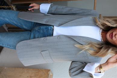 Gri Çizgili Baskı Düğmeli Blazer Ceket