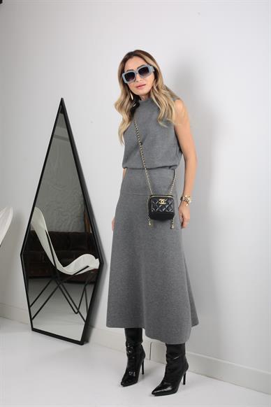 Gri Etekli Örme Triko Takım