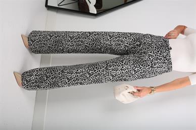 Gri Leopar Desen İnce Kanvas Pantolon