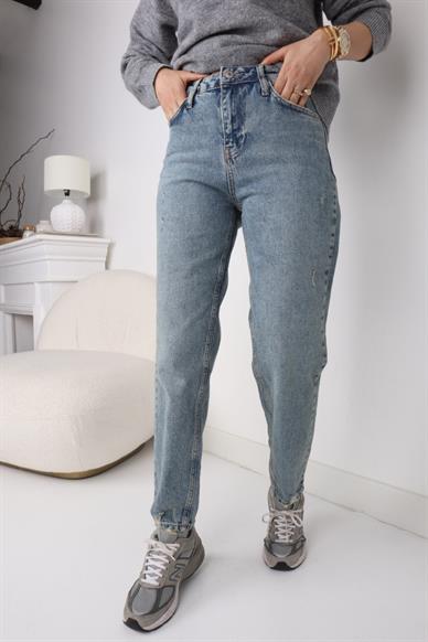 High Rise Açık Mavi Comfort Likralı Mom Jean