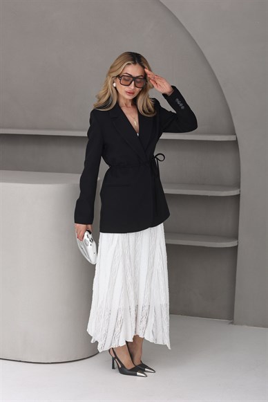 İp Askılı Beyaz Elbise