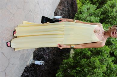 İp Askılı Sarı Katlı Elbise