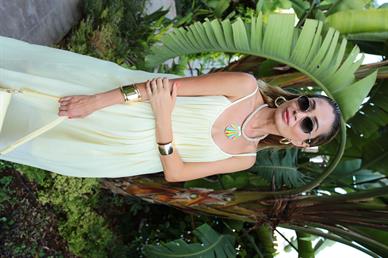 İp Askılı Sarı Keten Uzun Elbise