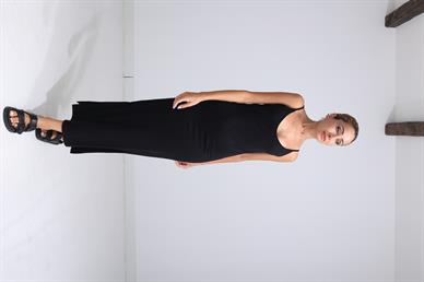 İp Askılı Yanı Yırtmaçlı Siyah Penye Elbise