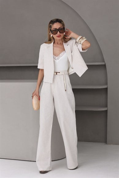 Kahve Çizgili Crop Ceketli Keten Takım