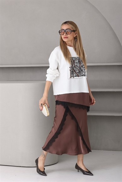 Kahve Dantel Detay Nakışlı Sweatshirt