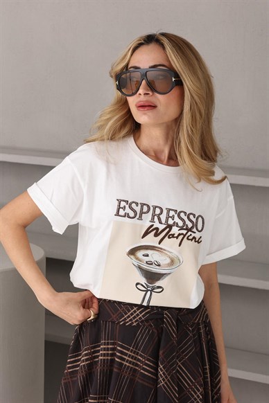 Kahve Nakışlı Ekru Tshirt