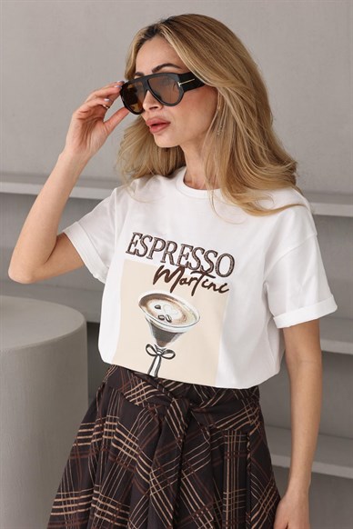 Kahve Nakışlı Ekru Tshirt