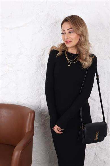 Kayık Yaka Siyah Fitilli Triko Elbise