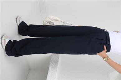 Kemeri Tek Düğmeli Lacivert Pantolon