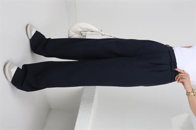 Kemeri Tek Düğmeli Lacivert Pantolon