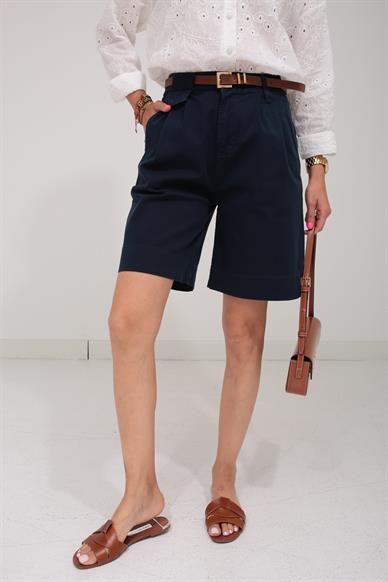 Kemerli Lacivert Şehir Boy Şort