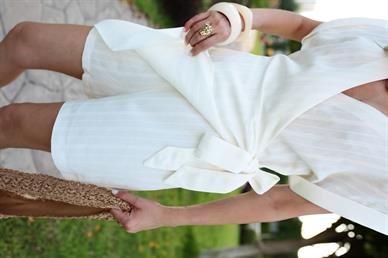 Kendinden Desenli Kruvaze Ekru Tulum